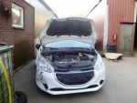 Peugeot 208 wit 009